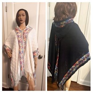 NIP- Color Block Drop Shoulder Hooded Open Poncho